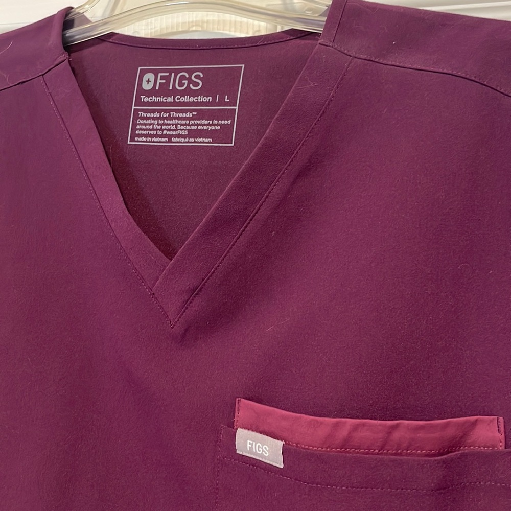 Limited edition bi color side panel Figs. Never worn. Matching pants - worn